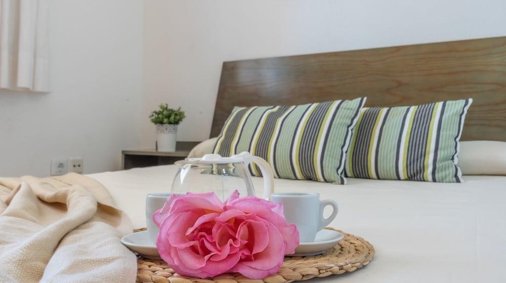 Port Canigo Apartments Roses Dış mekan fotoğraf